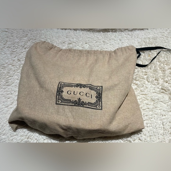 Authentic - Gucci Horsebit 1955 mini bag used 3 times. - Picture 3 of 10